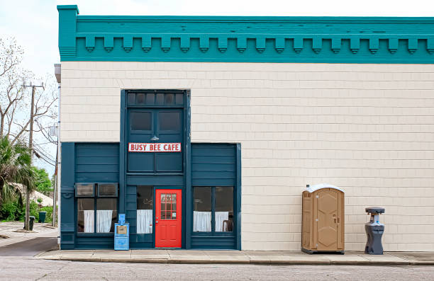 Professional porta potty rental in New London, IA